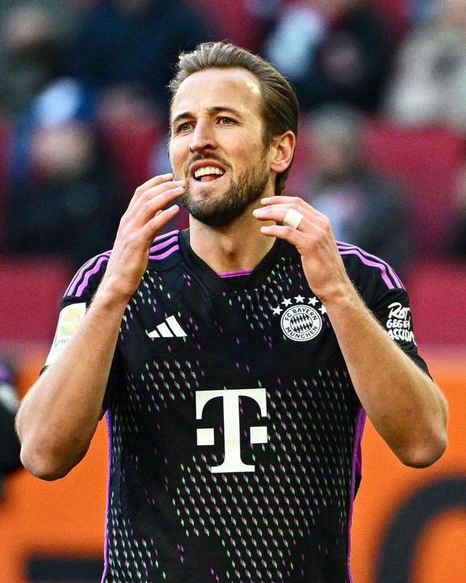 与俱乐部的 与俱乐部的