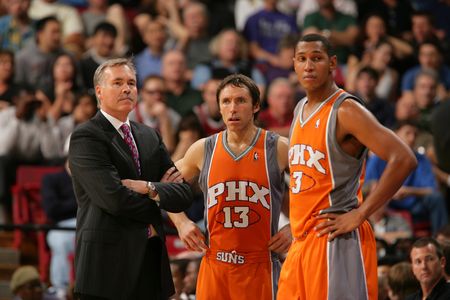 依旧占据制 依旧占据制